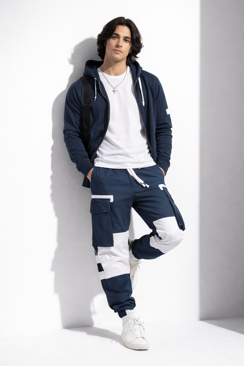 PANTALON CARGO BLEU ET BLANC