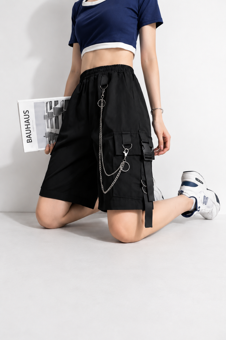 SHORT CARGO FEMME MI-LONG CHAINE