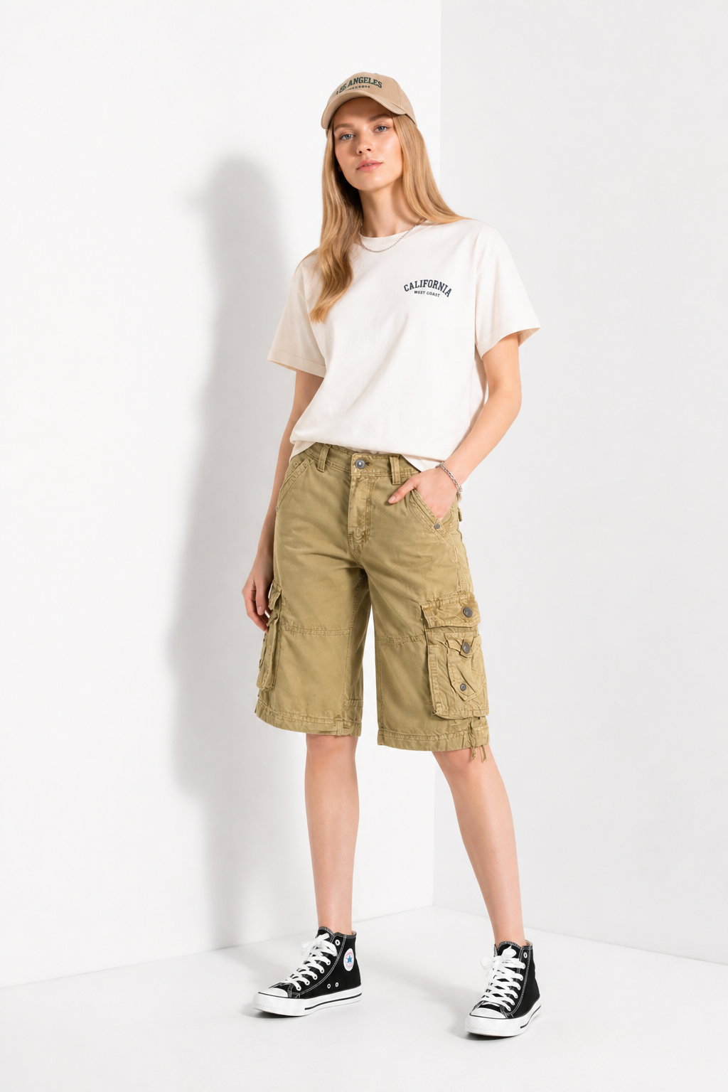 SHORT CARGO FEMME BEIGE CLASSIQUE