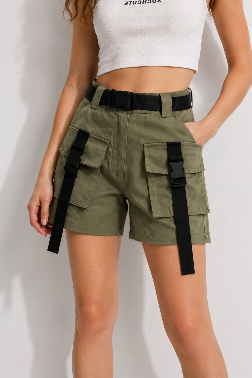 SHORT CARGO FEMME KAKI COURT SANGLES ceinture