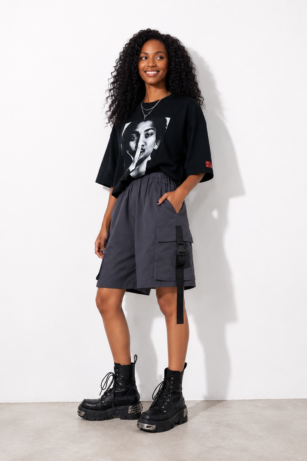 SHORT CARGO FEMME LONG gris à sangle