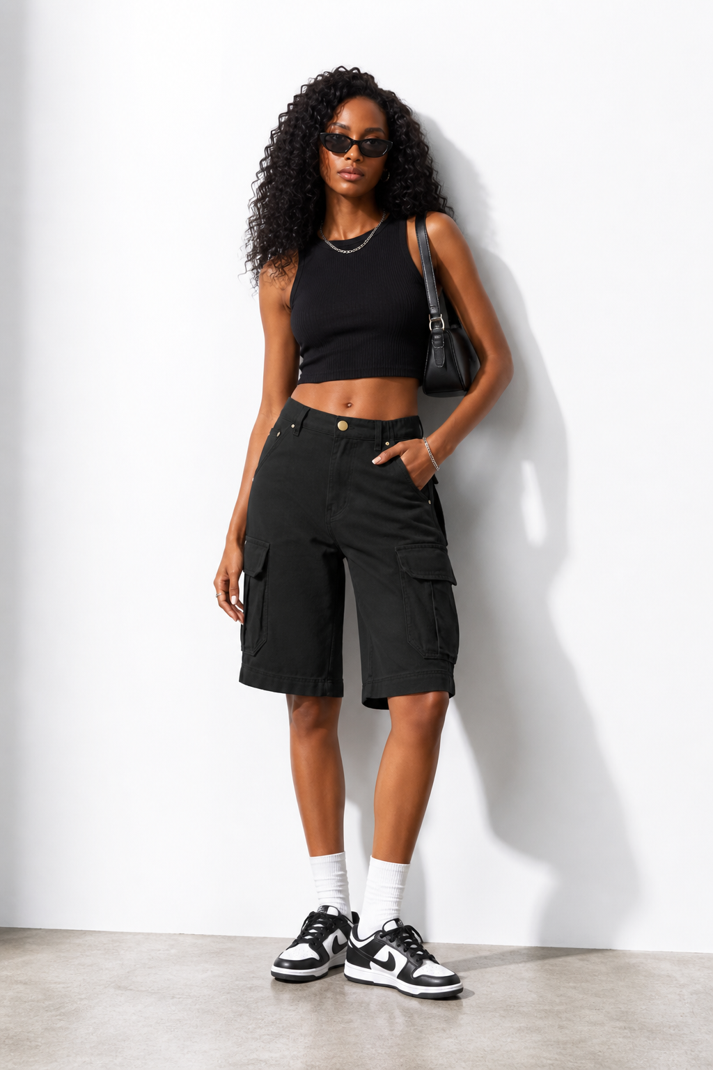 SHORT CARGO FEMME NOIR ÉLASTIQUE
