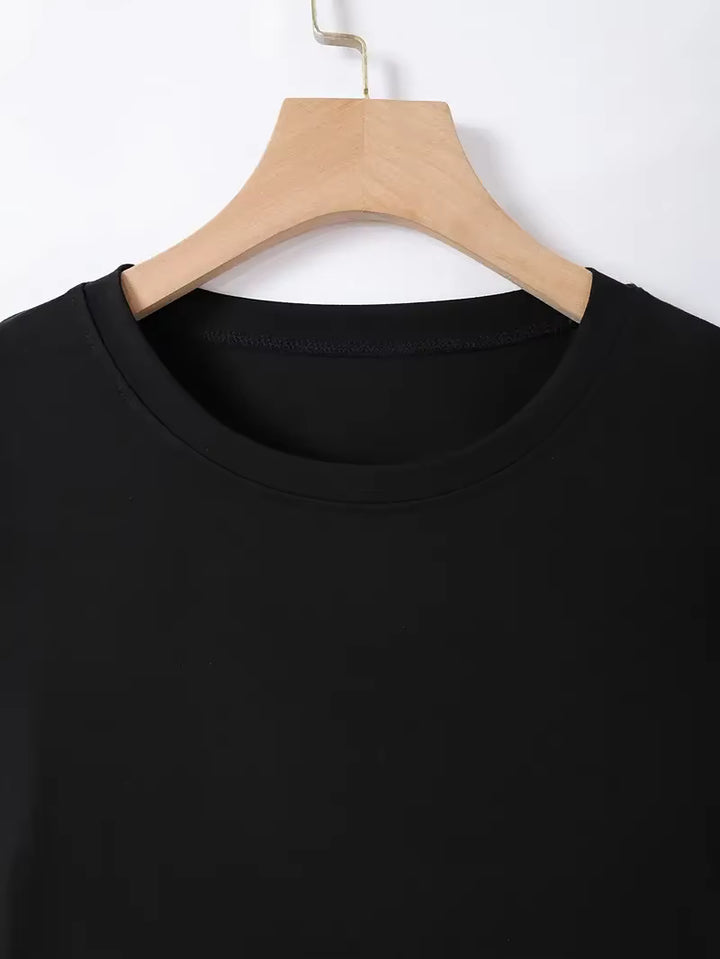 ⭐Populaire : T-SHIRT NOIR CROP TOP