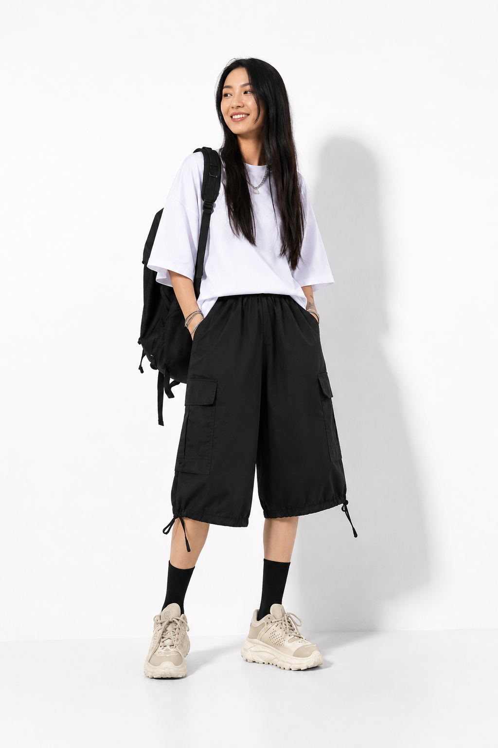 Short cargo femme noir urbain