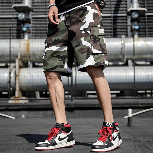 short cargo camouflage