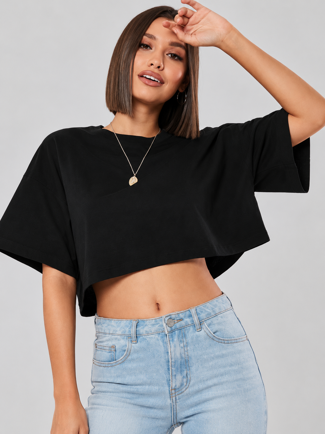 ⭐Populaire : T-SHIRT NOIR CROP TOP