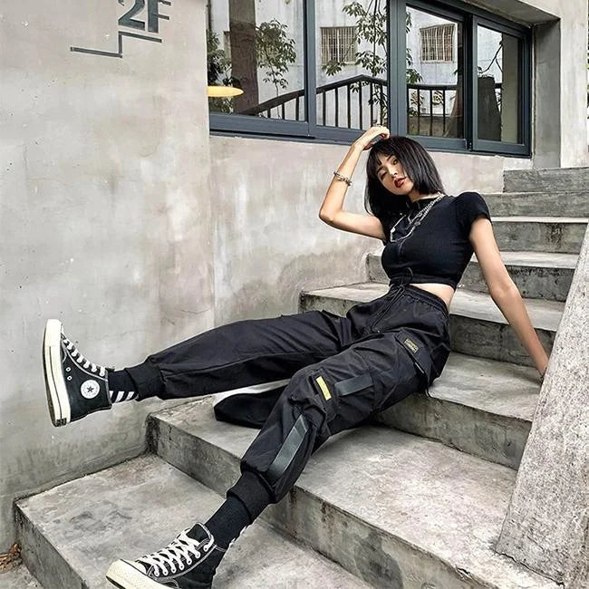 Vetement streetwear femme hotsell