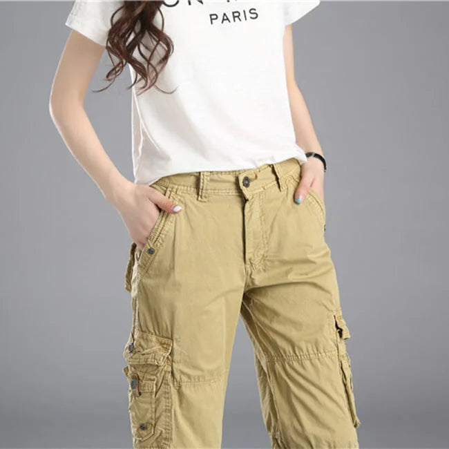 short cargo beige femme classique