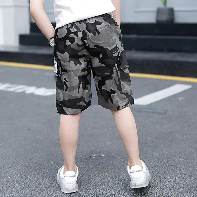 short cargo enfant camouflage urbain