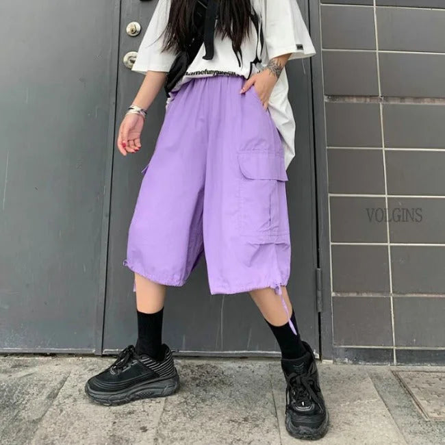 short cargo violet